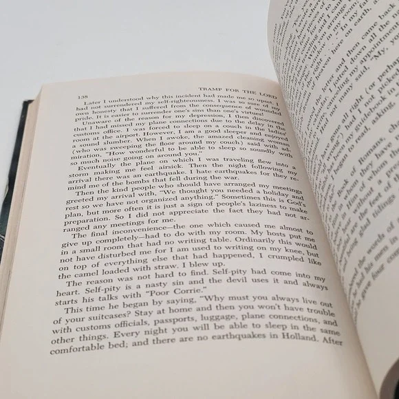 Corrie ten Boom Tramp for the Lord Hardcover 1974 Sequel Hiding Place Fair - Picture 9 of 13